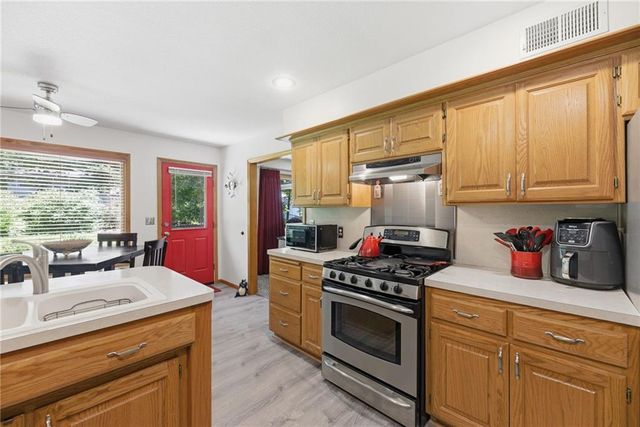 904 Joseph Drive, Lawrence, KS 66049