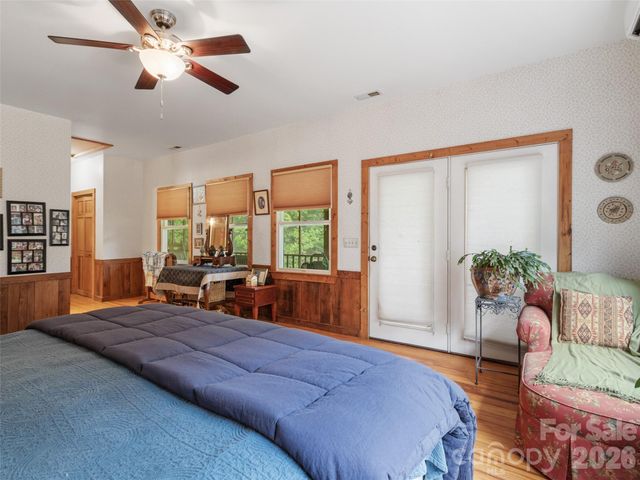 11820 State Highway 197 None S, Burnsville, NC 28714