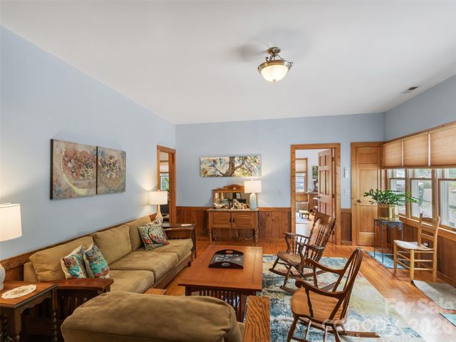 11820 State Highway 197 None S, Burnsville, NC 28714