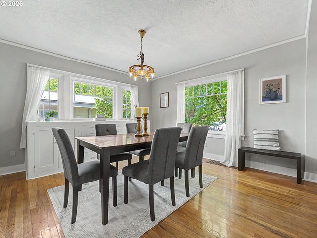 5241 Se 45TH Ave, Portland, OR 97206