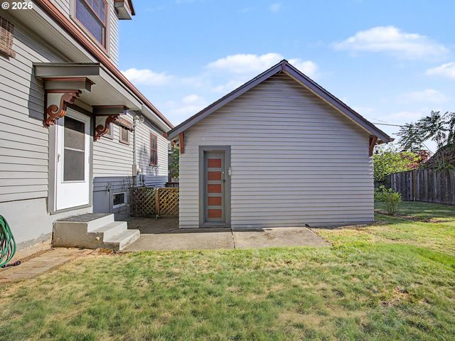 5241 Se 45TH Ave, Portland, OR 97206