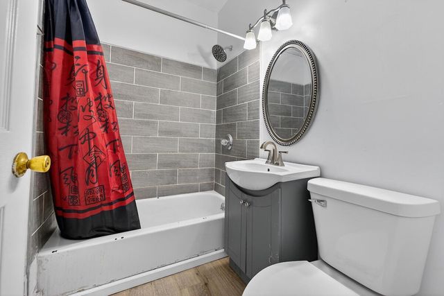 1227-1229 W Juneau AVENUE, Milwaukee, WI 53233