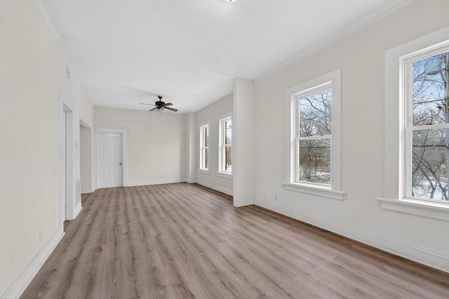 1227-1229 W Juneau AVENUE, Milwaukee, WI 53233