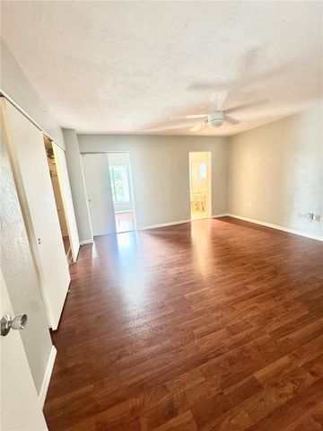 2020 WORLD PARKWAY BOULEVARD 54, Clearwater, FL 33763