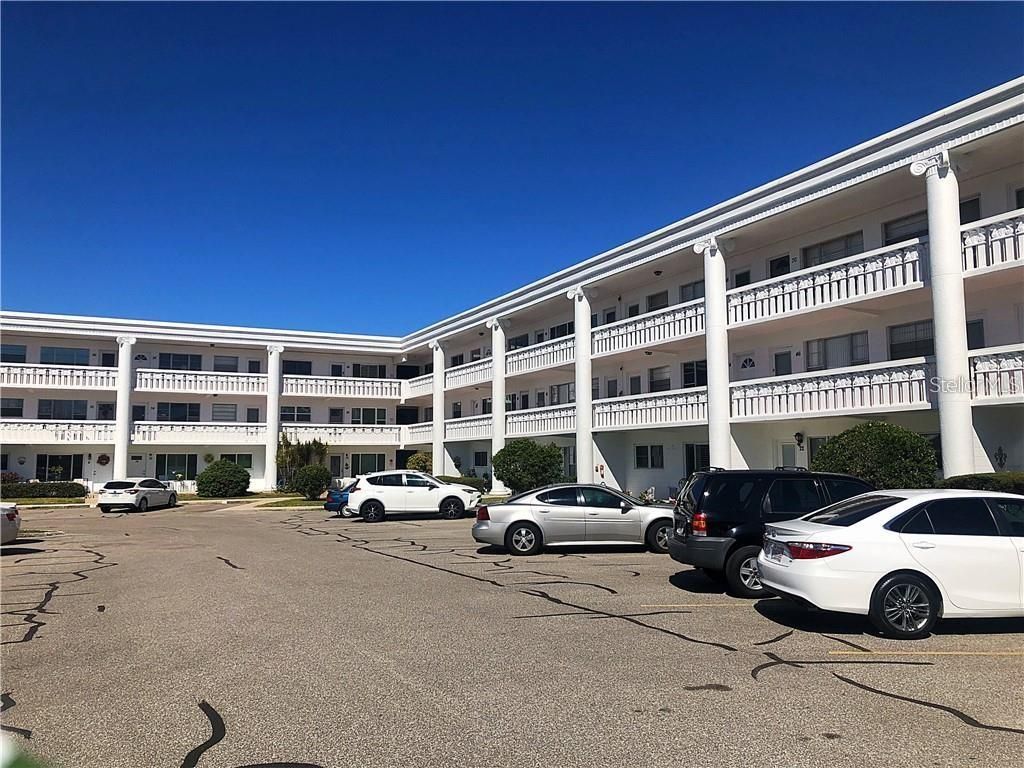 2020 WORLD PARKWAY BOULEVARD 54, Clearwater, FL 33763