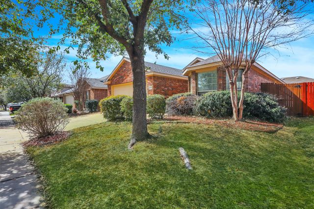 2011 Stagecoach Trail, Heartland, TX 75126
