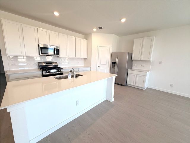 2826 Westeros, Corpus Christi, TX 78415