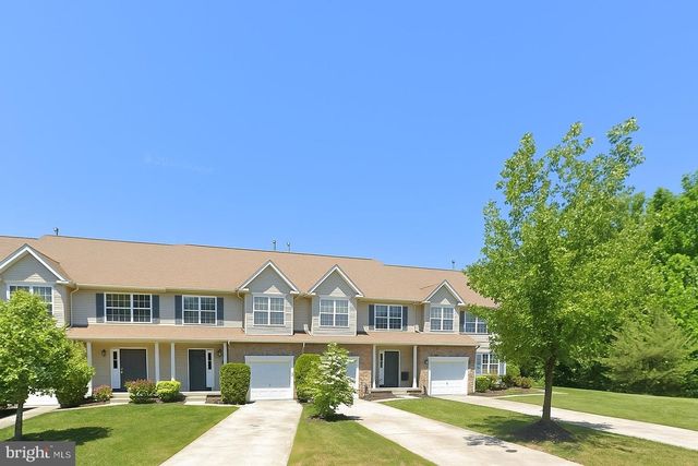 6 WAYNE CT, Blackwood, NJ 08012