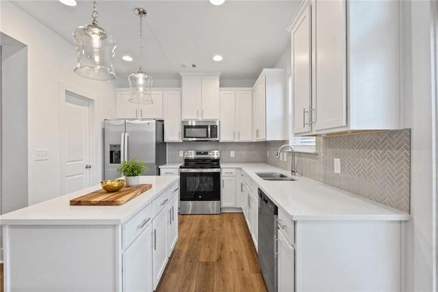 2515 Riverside Road, Conyers, GA 30013