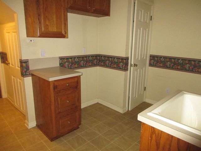 1510 Lexington Drive, Bossier City, LA 71111