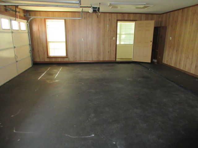 1510 Lexington Drive, Bossier City, LA 71111