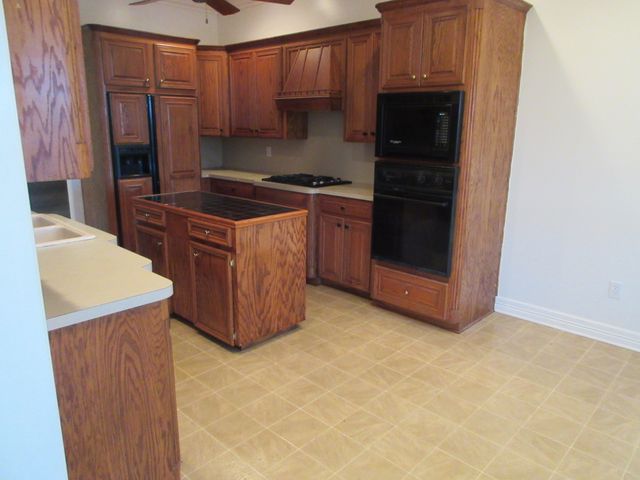 1510 Lexington Drive, Bossier City, LA 71111