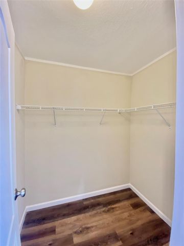 11720 W Small Oak Lane, Willis, TX 77378