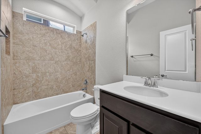 1909 Moonsail Lane, Denton, TX 76210