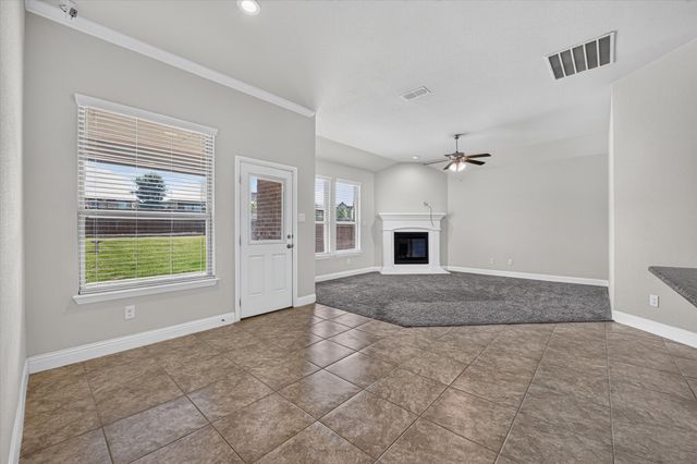 1909 Moonsail Lane, Denton, TX 76210