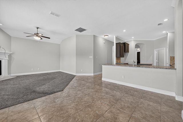 1909 Moonsail Lane, Denton, TX 76210