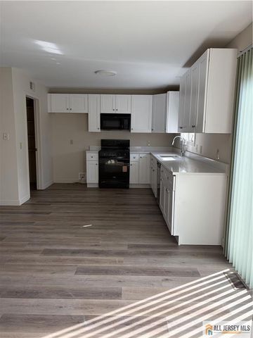 806 Kenneth Avenue 1, South Plainfield, NJ 07080