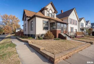 1034 W 14TH Street, Davenport, IA 52804