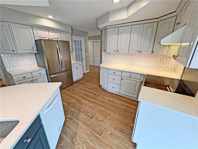 155 Eaglesfield, Perinton, NY 14450