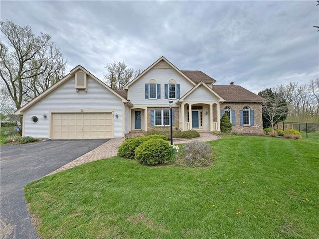 155 Eaglesfield, Perinton, NY 14450