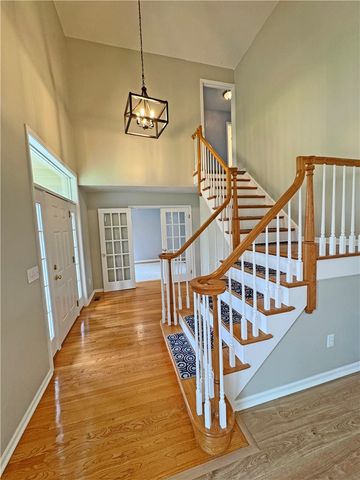 155 Eaglesfield, Perinton, NY 14450
