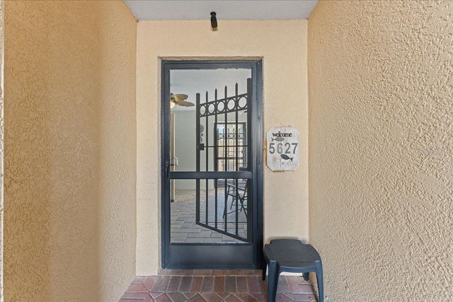 5627 RED SNAPPER COURT, New Port Richey, FL 34652