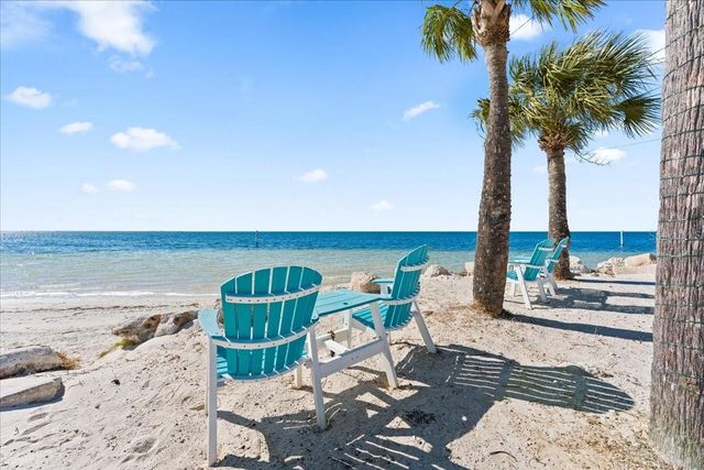 5627 RED SNAPPER COURT, New Port Richey, FL 34652