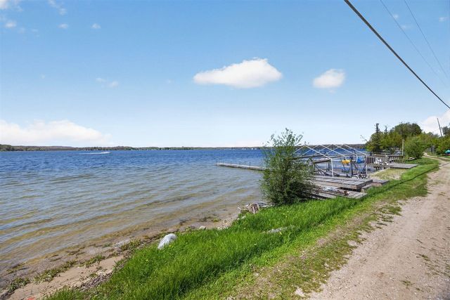 19380 E Chippewa Drive, Rodney, MI 49342