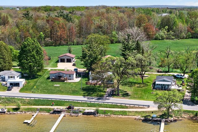19380 E Chippewa Drive, Rodney, MI 49342