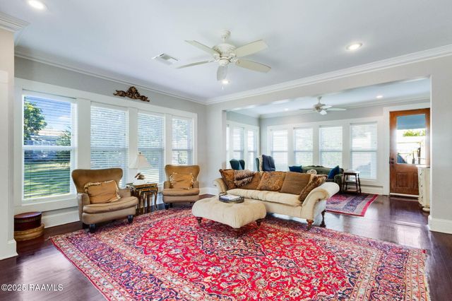 505 N Ave H, Crowley, LA 70526