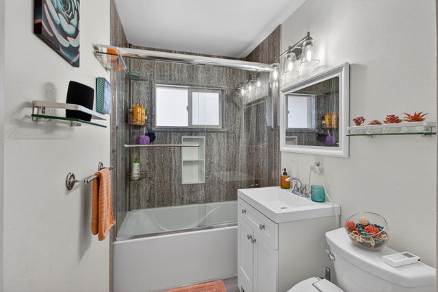 6812 Weddigen Way, North Highlands, CA 95660