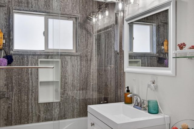 6812 Weddigen Way, North Highlands, CA 95660