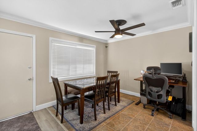 6812 Weddigen Way, North Highlands, CA 95660