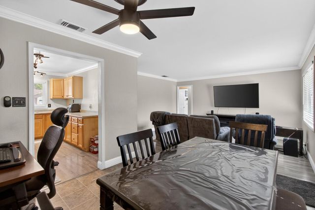 6812 Weddigen Way, North Highlands, CA 95660