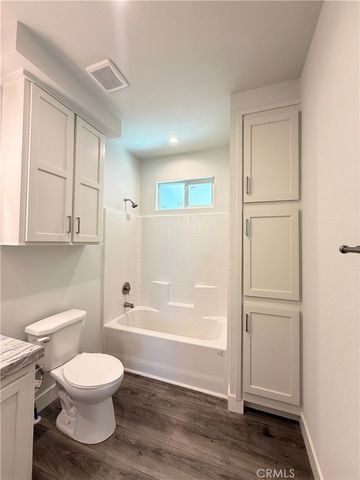 3500 BUCHANAN Street 101, Riverside, CA 92503