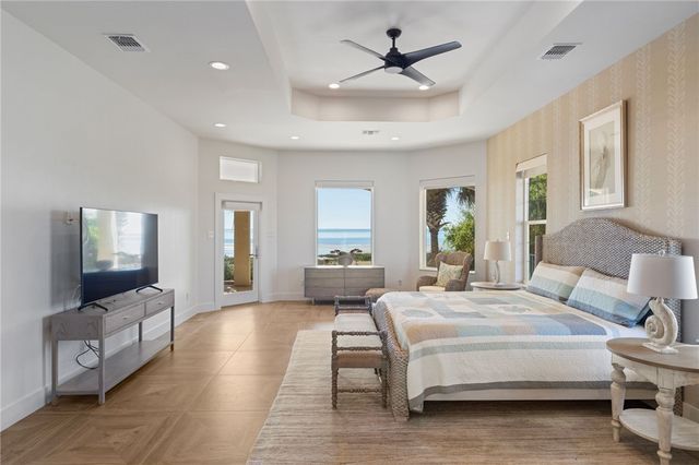 112 Baypoint Dr, Portland, TX 78374