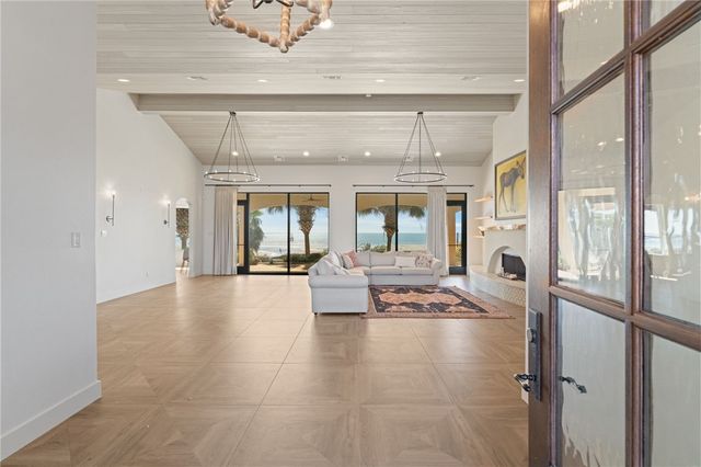 112 Baypoint Dr, Portland, TX 78374