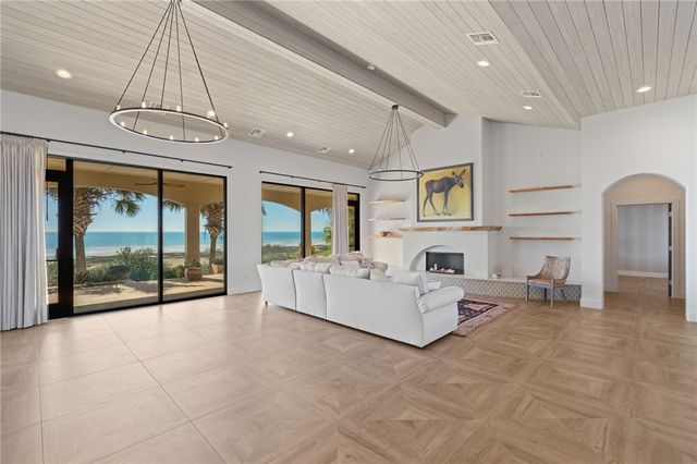 112 Baypoint Dr, Portland, TX 78374