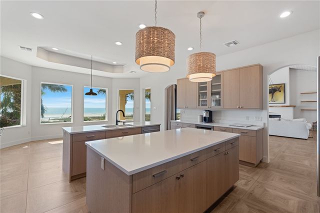 112 Baypoint Dr, Portland, TX 78374