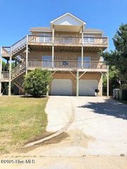 5706 Beach View Lane, Emerald Isle, NC 28594