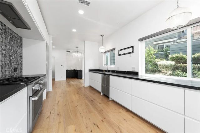 4742 Club View, Westlake Village, CA 91362