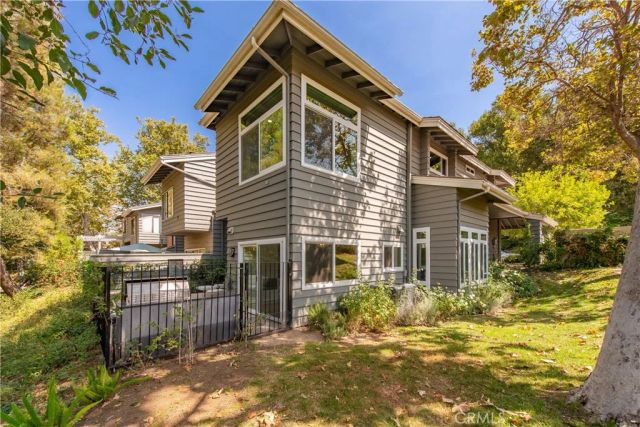 4742 Club View, Westlake Village, CA 91362