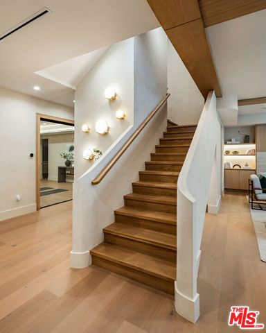 565 Toyopa Drive, Pacific Palisades (los Angeles), CA 90272