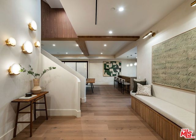 565 Toyopa Drive, Pacific Palisades (los Angeles), CA 90272