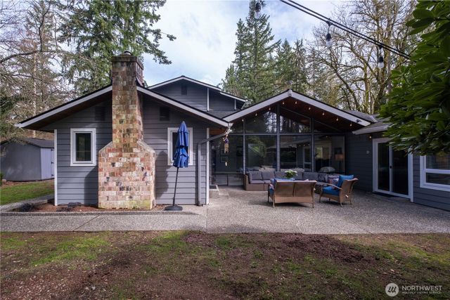 1633 217th Place SE, Sammamish, WA 98075