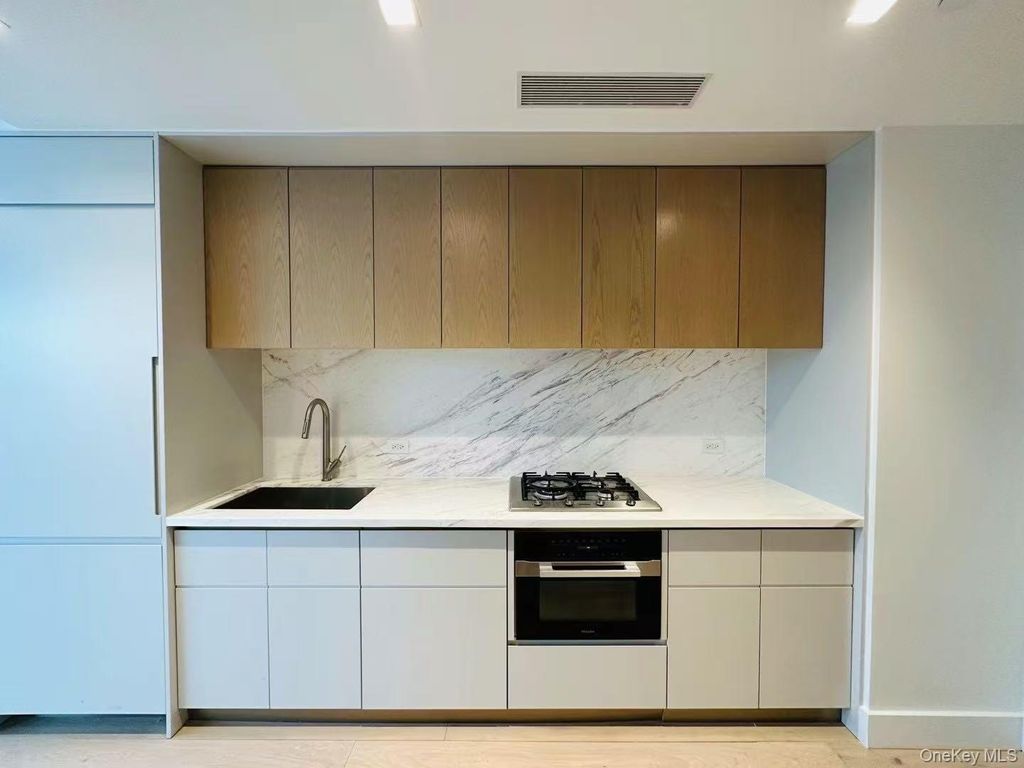 208 Delancey Street 10E, New York (manhattan), NY 10002 — photo 2