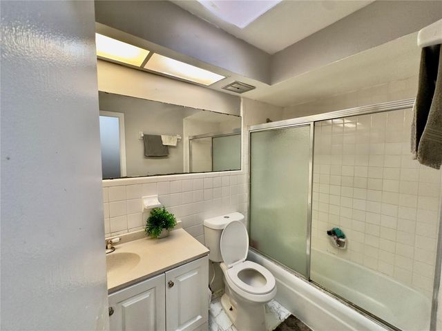 6142 TEBBETTS DRIVE, Orlando, FL 32808