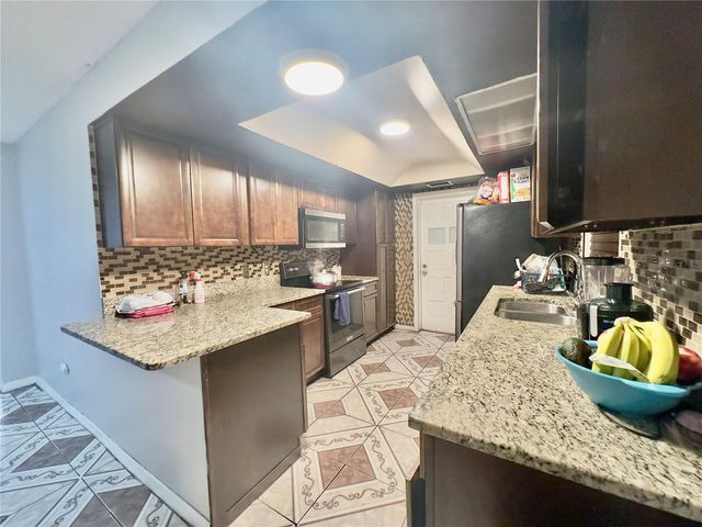 6142 TEBBETTS DRIVE, Orlando, FL 32808