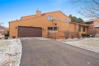 921 E WINDFIELD PLACE #A, Appleton, WI 54911