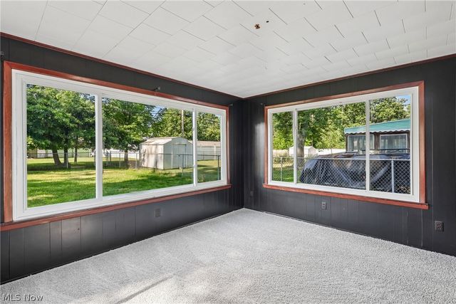 9011 Manorford Drive, Cleveland, OH 44130